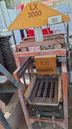 Maquina de blocos
