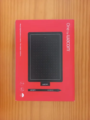 Mesa digitalizadora One by Wacom perfeito estado