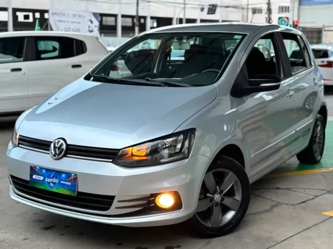 Volkswagen Fox Connect I Motion 1.6 Flex 8V 5P 2021