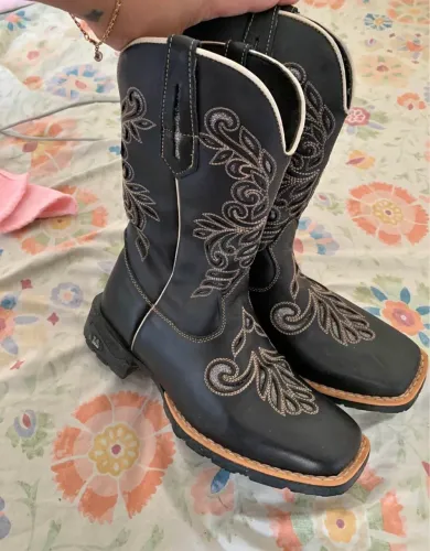 Vendo bota country