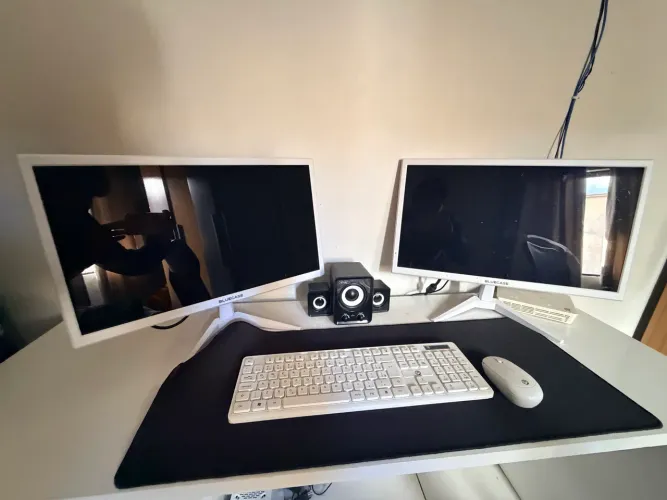 Título PC Completo i5 + 8GB RAM + SSD 240GB + 2 Monitores 21? | Home Office e Trabalho