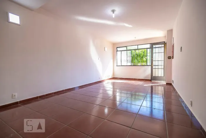 Casa à Venda - Vila Clementino, 2 Quartos, 168 m2
