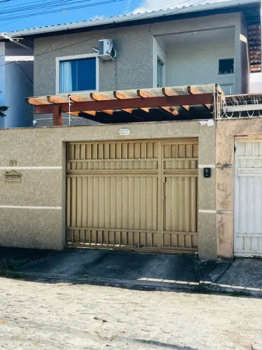 Sobrado para venda tem 102 metros quadrados com 3 quartos em Paraiso dos Pataxos - Porto S