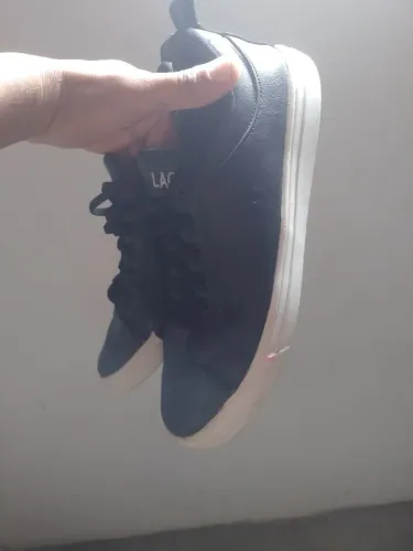 Sapatênis Lacoste Original. 150R$ semi-novo número 42