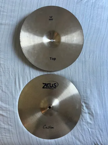 Pratos de bateria Zeus - Hihat 14 - Ótimo estado