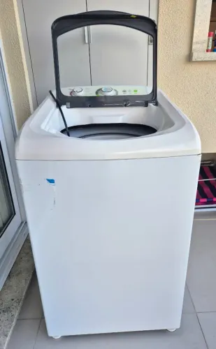 Máquina de Lavar Consul 9kg CWB09BB - Super Conservada (Com Manual)