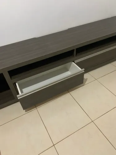 Rack em perfeito estado Mdf