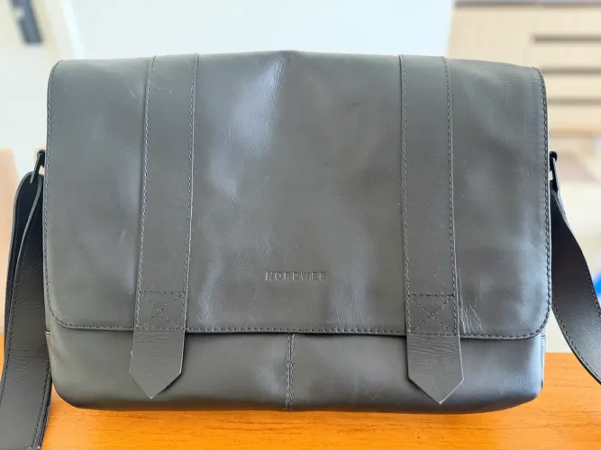 Bolsa de couro para notebook NORDWEG NW066B