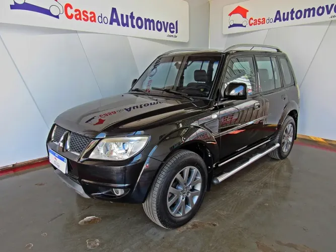 Mitsubishi Pajero TR4 2.0 Flex 16V 4X2 Aut. 2013