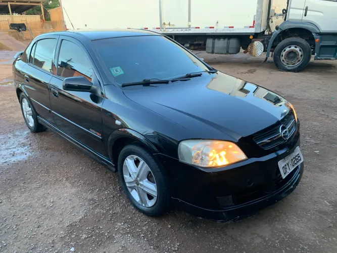Chevrolet Astra GSI 2.0 16V 136cv Hatchback 5P 2004