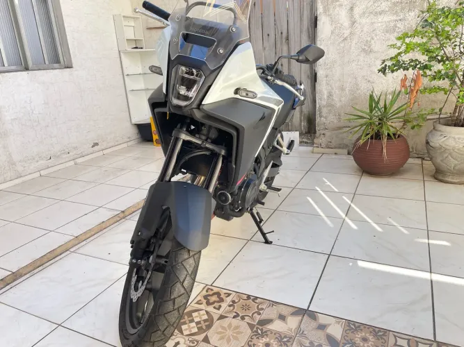 Baixo km sem detalhes , 2 mil em PPF aplicado