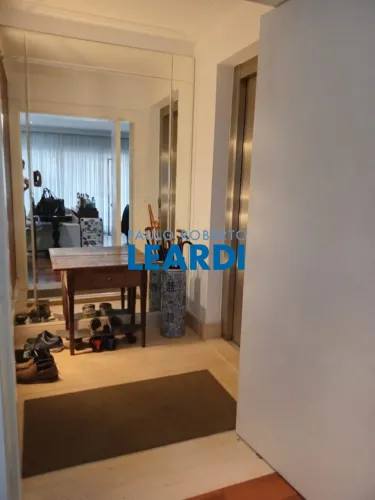 APARTAMENTO - VILA ANDRADE - SP