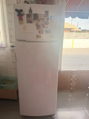 Geladeira cônsul 310 litros