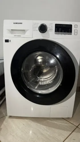 Lava e Seca Samsung WD11M com Digital Inverter Branca 11/7kg