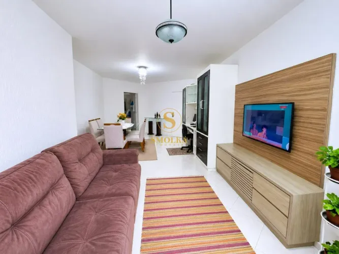 Apartamento em Coqueiros, Florianópolis