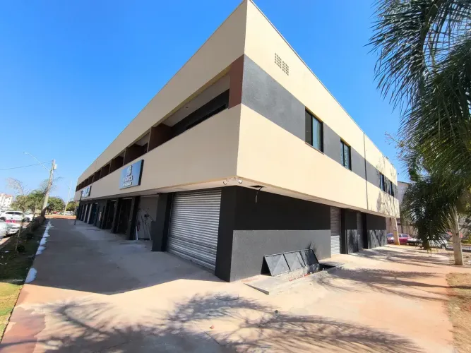 LOJAS COMERCIAIS EMPREENDIMENTO NOVO E MODERNO NO CORAÇÃO DE TOTAL VILLE EM SANTA MARIA