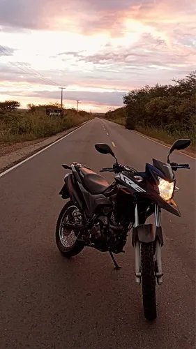XRE 190 primeira tudo original