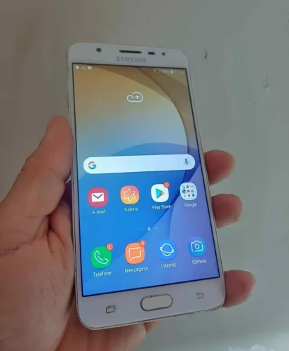 Vendo Samsung j7 plime 64 gigas 4 de RAM impressão digital todo bom aparelho top