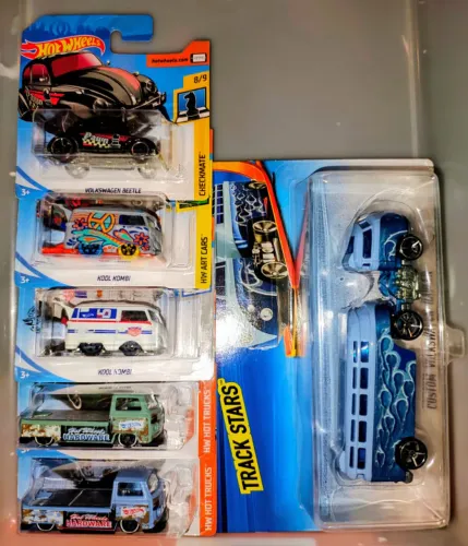 Lote Especial Volkswagen Hot Wheels - Custom Hauler, Kool Kombis & Picapes (Lacrados)