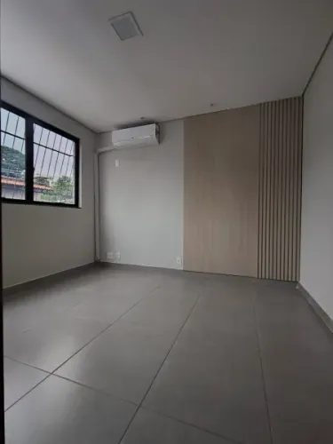 Sala comercial de 14m2, proximo a todo tipo de comercio, Bairro Paulo VI