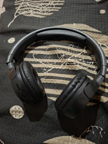 Vendo fone de ouvido com Bluetooth novo r$ 70