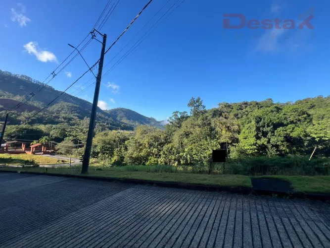 Terreno no Condomínio Santa Barbara - Antônio Carlos