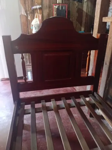 Cama de solteiro 