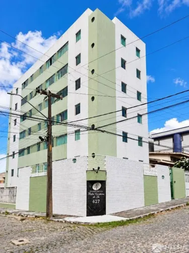 Apartamento com 2 dormitórios à venda, 65 m² por R$ 220.000,00 - Jardim Tavares - Campina