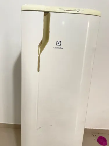 Geladeira Eletrolux