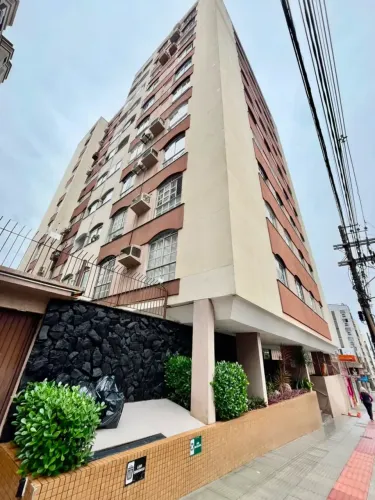 Apartamento no Edificio Visconde de Ouro Preto - Andar alto