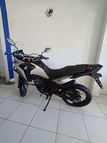 Honda/XRE300 Sahara - 2026
