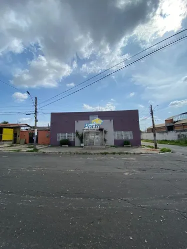 Casa Comercial 3 quartos para Locação Monte Castelo, Teresina