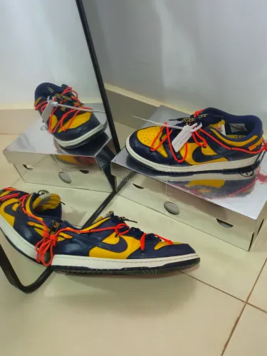 Dunk Off-White Michigan
