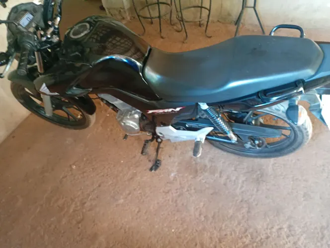 Vendo Fam 2023 16.200 valor negociável  entrar em contato *