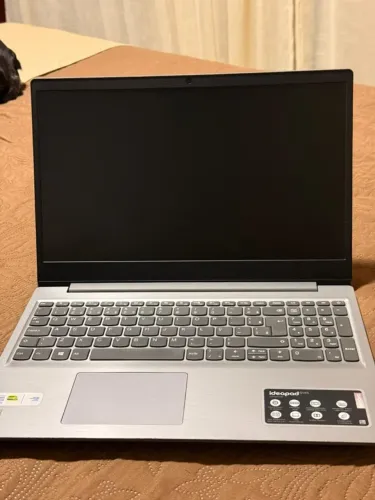 Notebook Lenovo S145 Seminovo