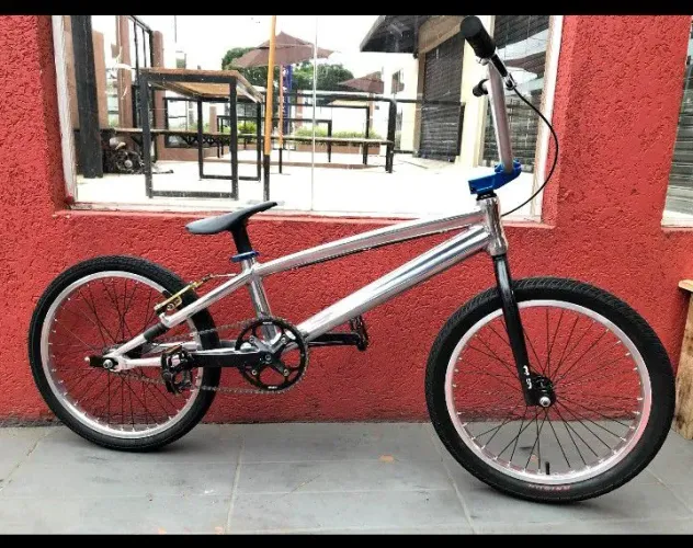 Chase element