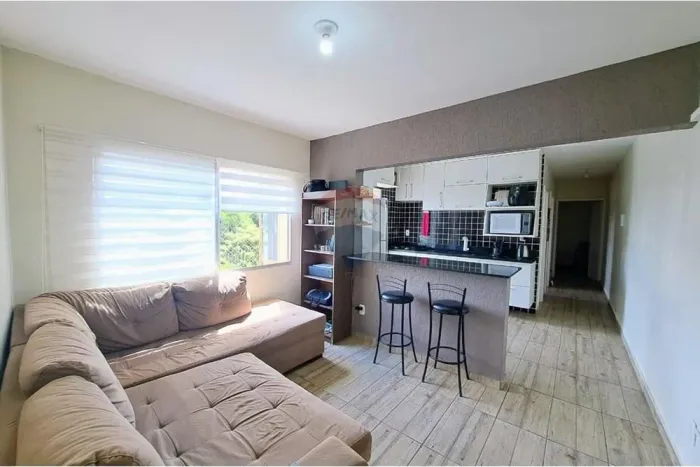 Apartamento à Venda, 2 Dormitórios, Semi-mobiliado, Edifício Cristiane, Bairro Annes, Pass