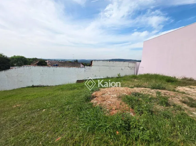 Terreno à venda no Condomínio Portal dos Sabiás em Itu/SP