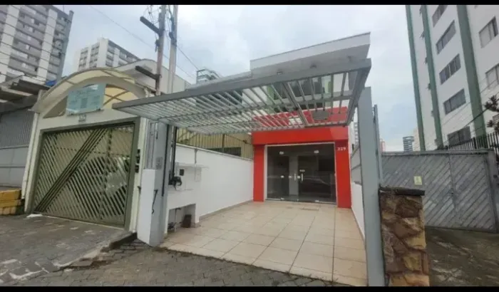 Sobrado para aluguel tem 220 metros quadrados em Vila Clementino - São Paulo - SP