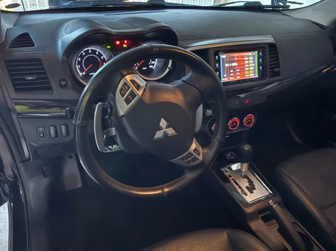 Mitsubishi Lancer HLE 2.0 16V 160cv Aut. 2016
