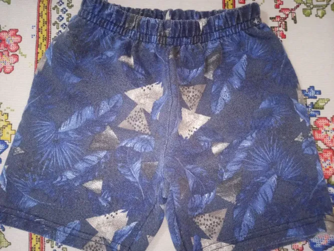 Shorts infantis menino.