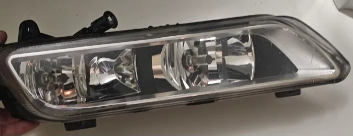 Farol de milha com farol de direção Passat b7 original com lâmpadas originais esquerdo