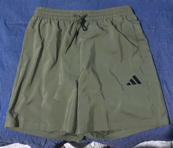 Short adidas essentials