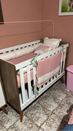 Vendo berço novíssimo 