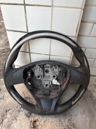 Volante renault logan e sandero para recondicionar