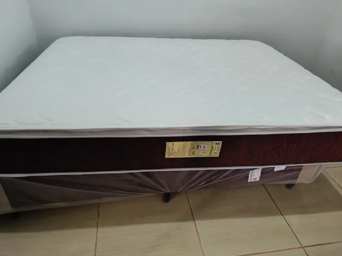 Vende-se, por motivo de viagem,3 meses de uso. De 1.550 por 1.000 reais avista 