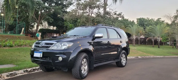 Toyota Hilux SW4 SRV D4-d 4X4 3.0 TDI Dies. AUT 2008