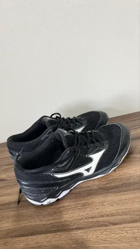 Tênis Mizuno 