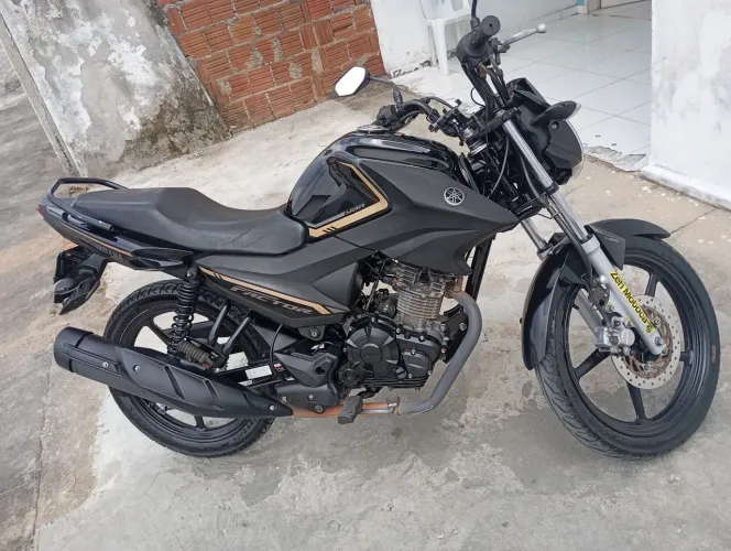 Oportunidade de moto seminova