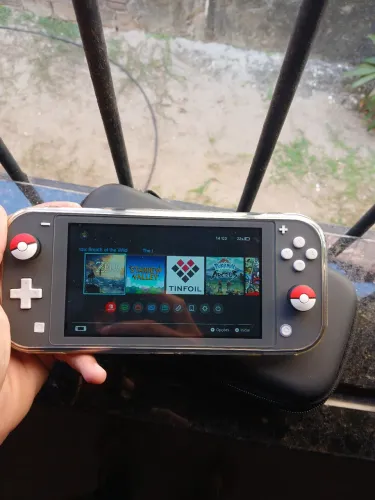 Nintendo Switch Lite Desbloqueado